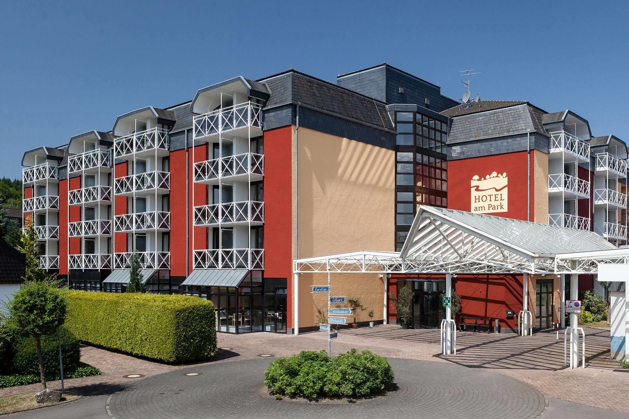 Hotel Am Park Stadtkyll Exterior photo